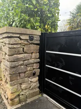 Click Here To Enlarge This Photo Of Sliding Gate Installation