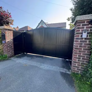 Click Here To View Larger Image